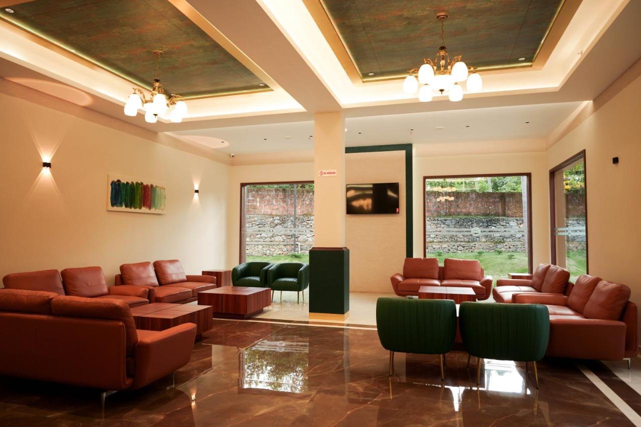 Valluvanad Residency Perintalmanna Exterior photo
