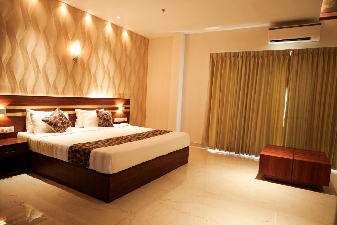 Valluvanad Residency Perintalmanna Exterior photo